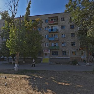 Волгоград, Улица 50 лет Октября, 13: фото