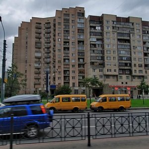 Bolshevikov Avenue, 2Б, Saint Petersburg: photo