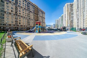 Prazhskaya Street, 14, Kudrovo: photo