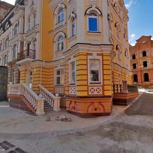 Kozhumiatska Street, 16, Kyiv: photo