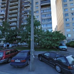 Malaya Karpatskaya Street, 13, Saint Petersburg: photo