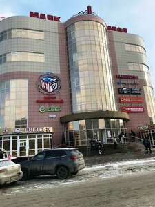 Prospekt Komarova, 6/1, : foto