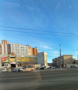 Neftzavodskaya Street, 30, Omsk: photo