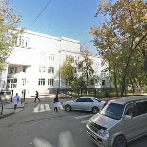 Krasny Vosstaniya street, 1, : foto