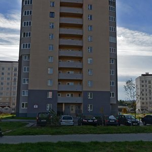 Минск, Улица Юрия Семеняко, 6: фото