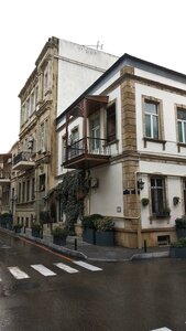 Еlimеrdan Topcubasov Street, 32 ، باكو: صورة
