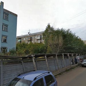 Rozy Lyuksemburg Street, 32, Kirov: photo