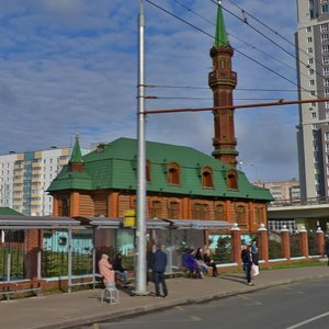 Казань, Улица Фатыха Амирхана, 3к2: фото