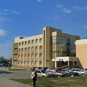 Universitetskaya Naberezhnaya Street, 1, : foto