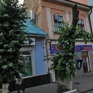 Vulytsia Heroiv Maidanu, 2, Chernivtsi: photo