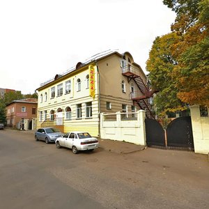 Киров, Улица Труда, 23: фото