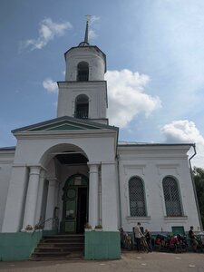 Остров, Улица 25 Октября, 14: фото