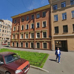 Vereyskaya Street, 42/8, Saint Petersburg: photo