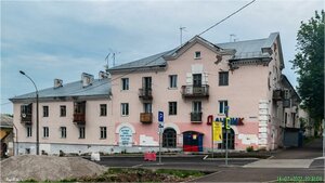 Valyozhnaya ulitsa, 9 ، بيرم: صورة