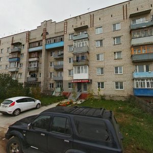 Molodyozhnaya ulitsa, 4, Bor: photo
