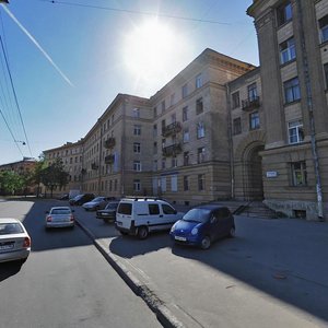Polyarnikov Street, 19, Saint Petersburg: photo