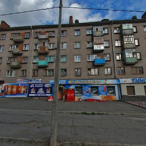 Череповец, Улица Ломоносова, 4: фото