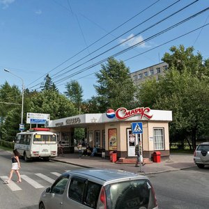 Томск, Улица Вершинина, 32Б: фото