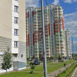 Aviakonstruktora Petlyakova Street, 7, Moscow: photo