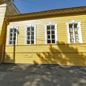 Razvodnaya Street, 1, Peterhof: photo