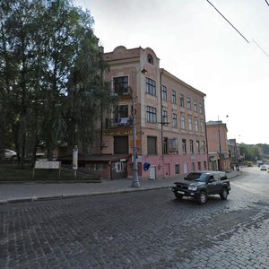 Черновцы, Улица Никитина, 2: фото