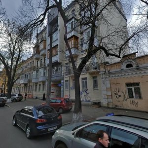 Yaroslavska Street, 11, Kyiv: photo