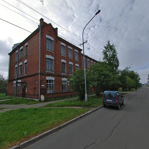 Архангельск, Улица Суворова, 2: фото