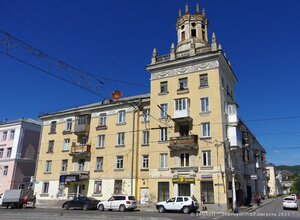 Karla Marksa Street, 8, Zlatoust: photo