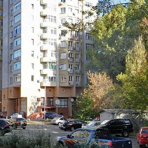 Borschahivska Street, 143Б, Kyiv: photo