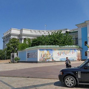 Trokhsvyatytelska Street, 8А, Kyiv: photo