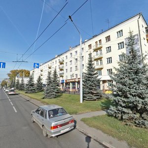 Новокузнецк, Улица Кирова, 33: фото