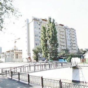 Serke Kozhamkulov Street, 229, Almaty: photo