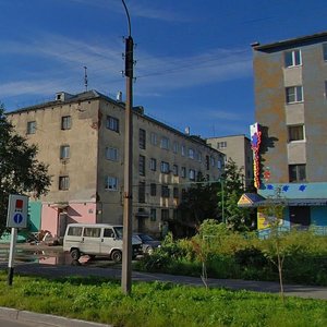 Zaschitnikov Zapolyarya Avenue, 14, Kola: photo