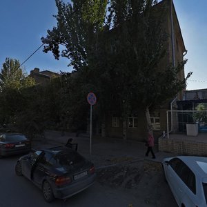 Волгоград, Баррикадная улица, 15: фото