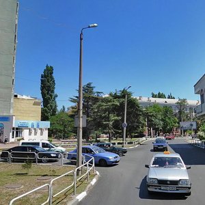 Феодосия, Улица Назукина, 1: фото