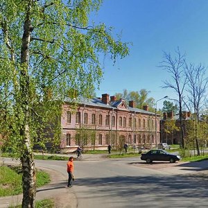 Ulitsa Volodi Dubinina, 1, Peterhof: photo