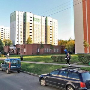 Karzhaniewskaga Street, 10к1, Minsk: photo