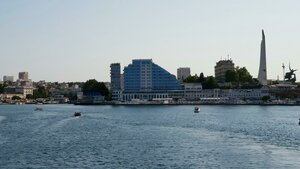 Admiral Pereleshin Embankment, 1, : foto