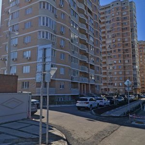 Ulitsa Montazhnikov, 14/1, : foto
