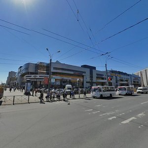 Prosvescheniya Avenue, 19, Saint Petersburg: photo