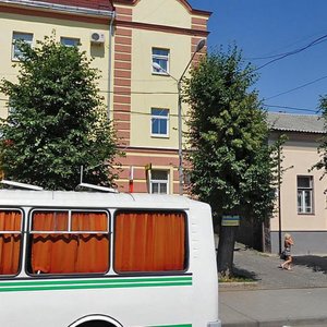 Мукачево, Улица Мира, 21: фото
