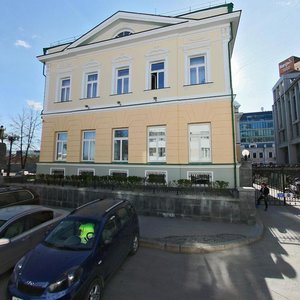 Yekaterinburq, Volodarskogo Street, 1: foto