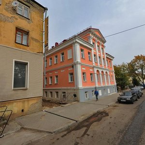 Gertsena Street, 3, Kirov: photo