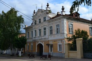 Revolyutsionnaya ulitsa, 17 ، : صورة