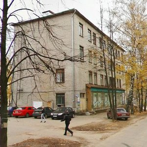 Teatralnaya ulitsa, 2, : foto