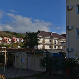Сочи, Улица Добролюбова, 7: фото