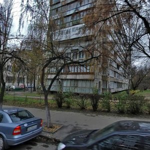 Киев, Улица Виктора Ярмолы, 28/32: фото