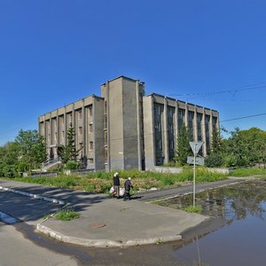 Бийск, Улица Льва Толстого, 152: фото