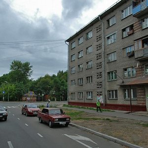 Череповец, Комсомольская улица, 45: фото