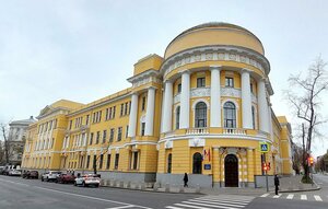Malaya Pirogovskaya Street, 1, Moscow: photo